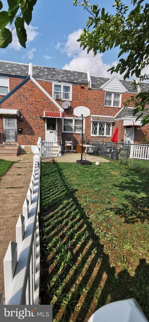 2105 Knorr Street - Photo 1