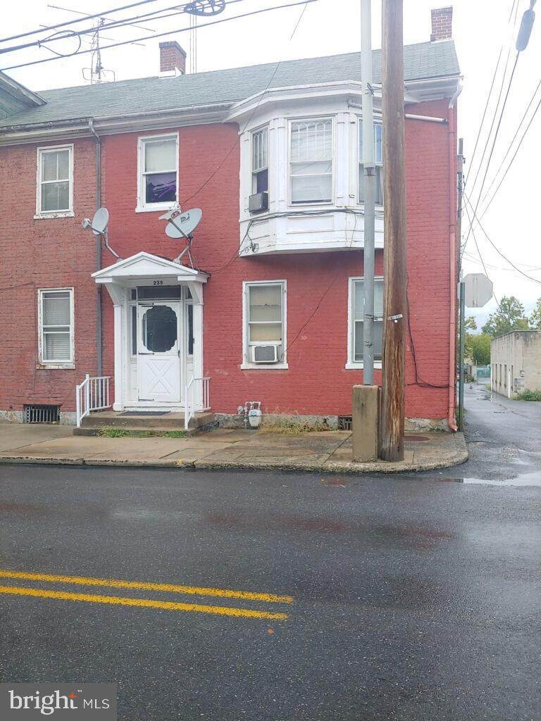 239 King Street - Photo 1