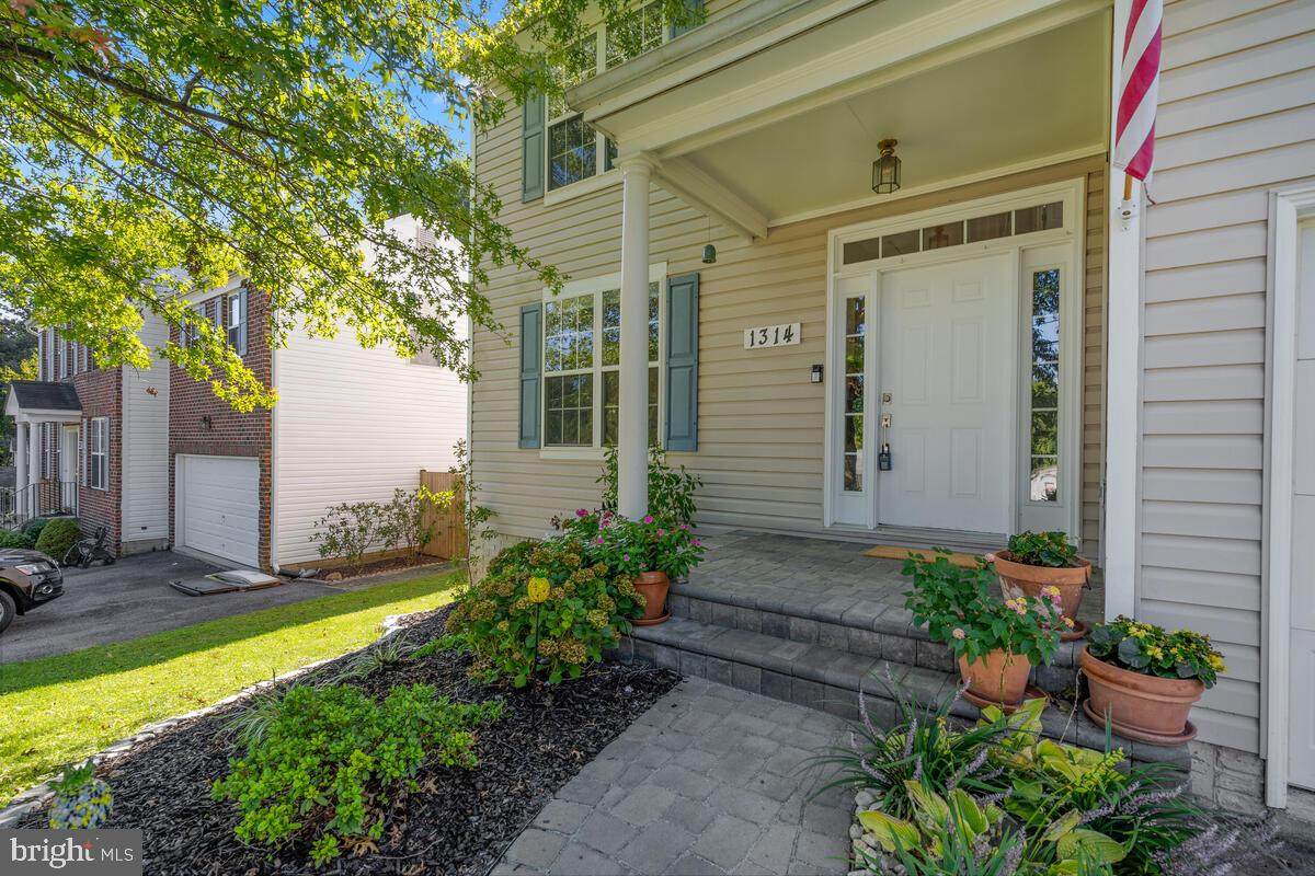 1314 Wheaton Lane - Photo 1