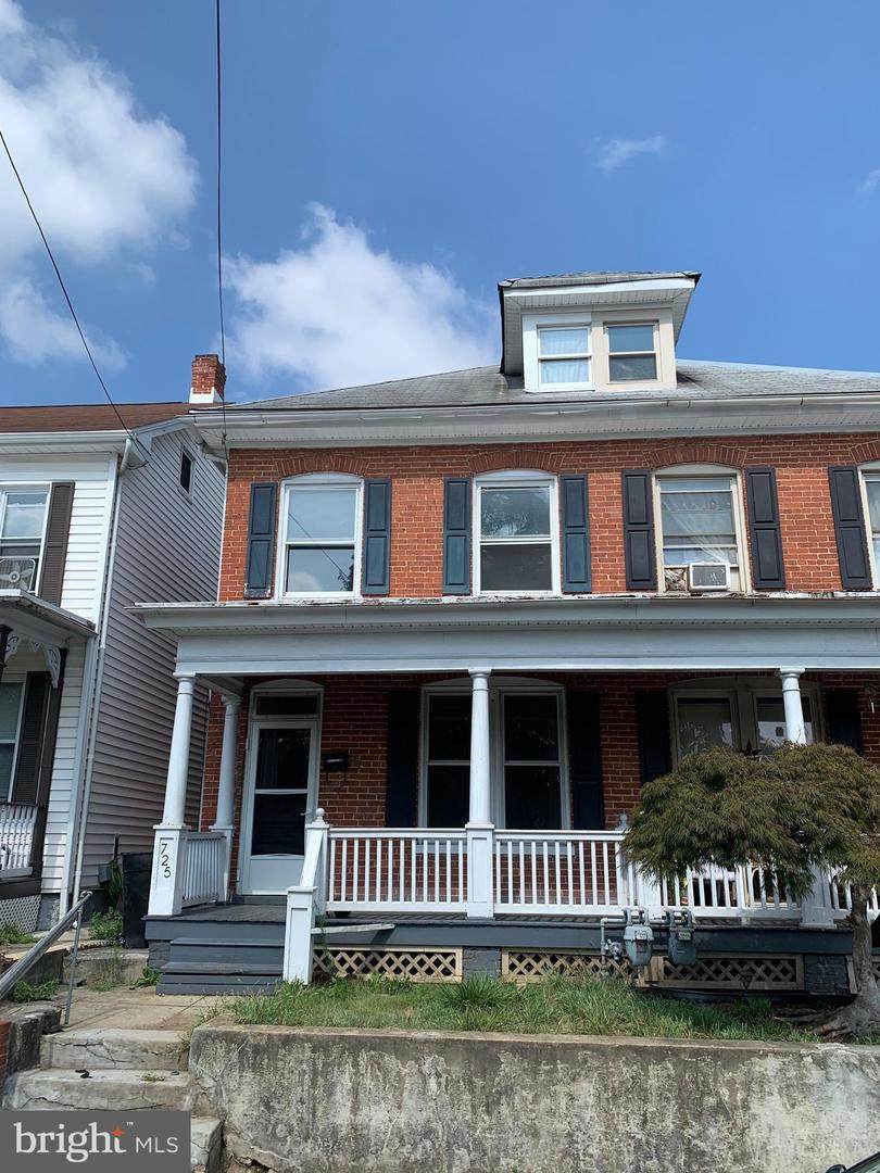 725 Potomac Street - Photo 1