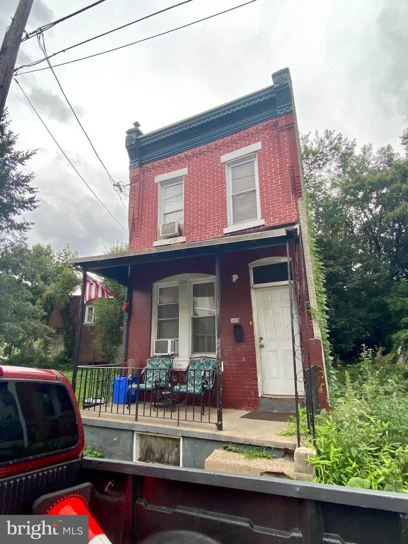 5610 Heiskell Street - Photo 1