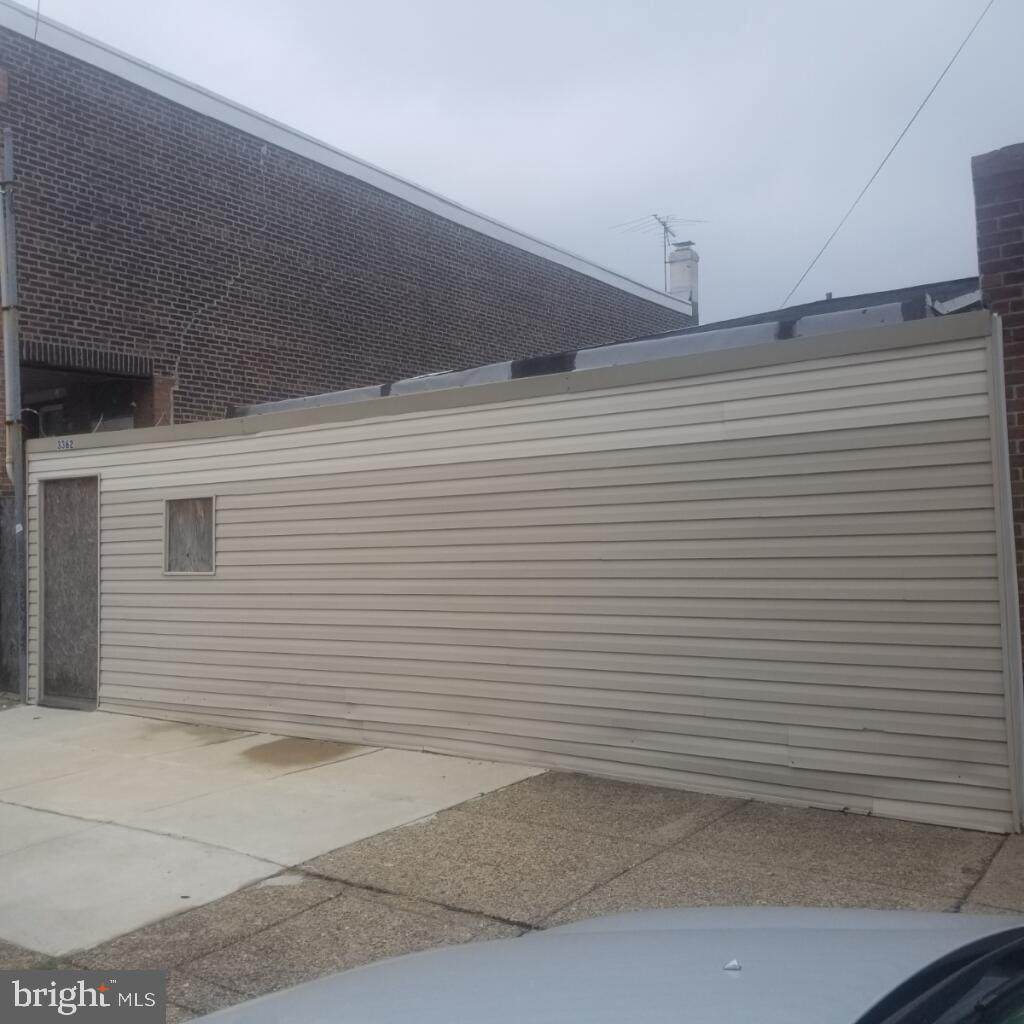 3362 Edgemont Street - Photo 1