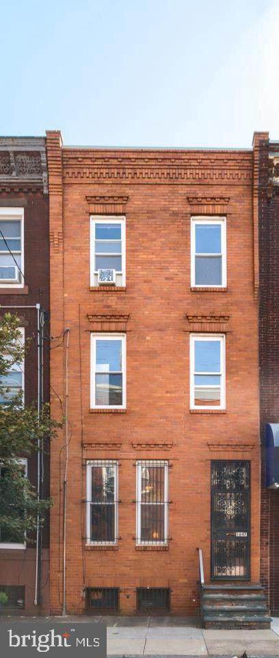 1647 15TH Street - Photo 1