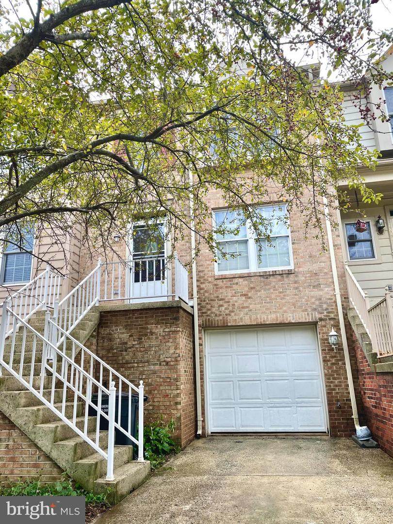 7829 Sabre Court - Photo 1