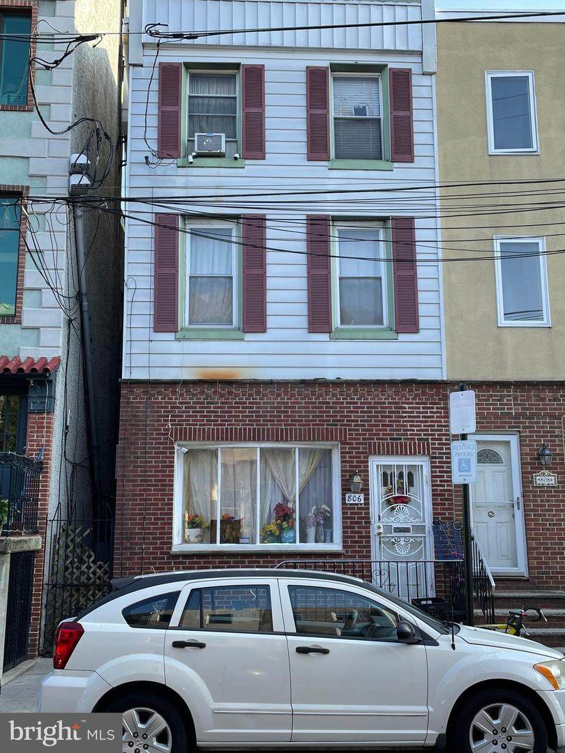 806 Fitzwater Street - Photo 1