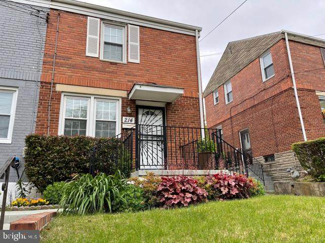 214 54TH Street - Photo 1
