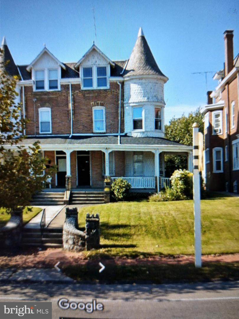 1326 Main Street - Photo 1