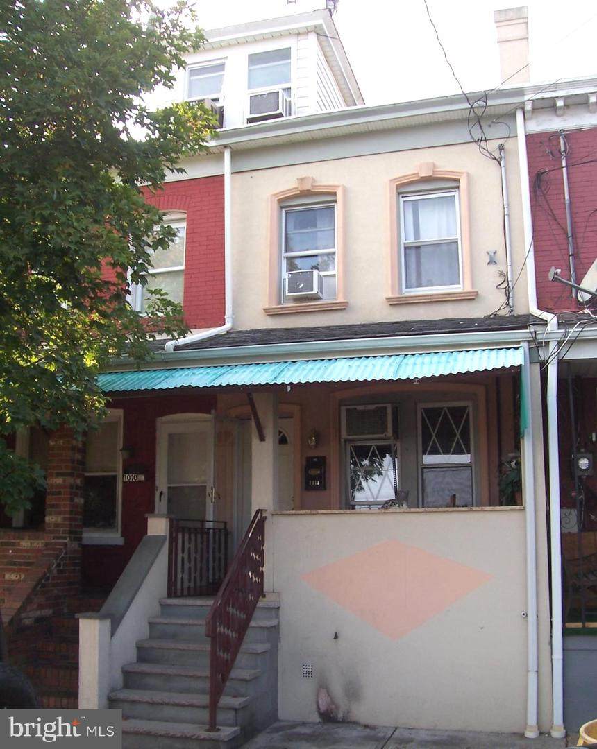1012 Pennsylvania Avenue - Photo 1