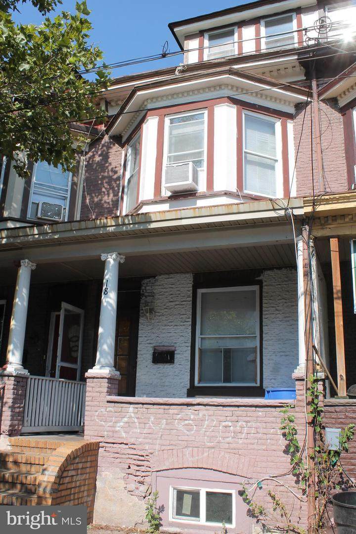 18 Roebling Avenue - Photo 1