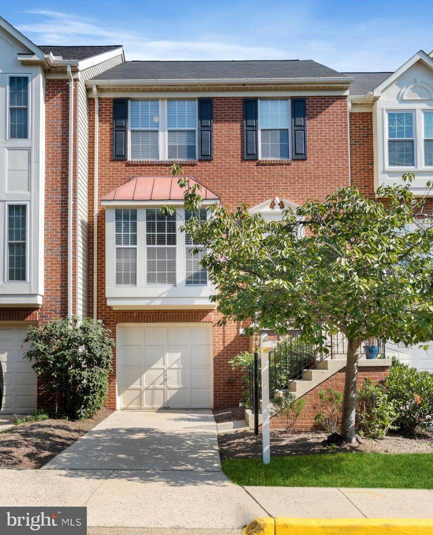8122 Madrillon Springs Lane - Photo 1