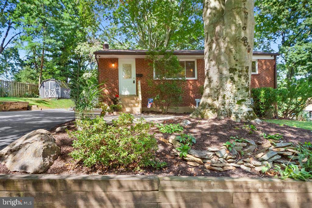 3804 Carolyn Avenue - Photo 1