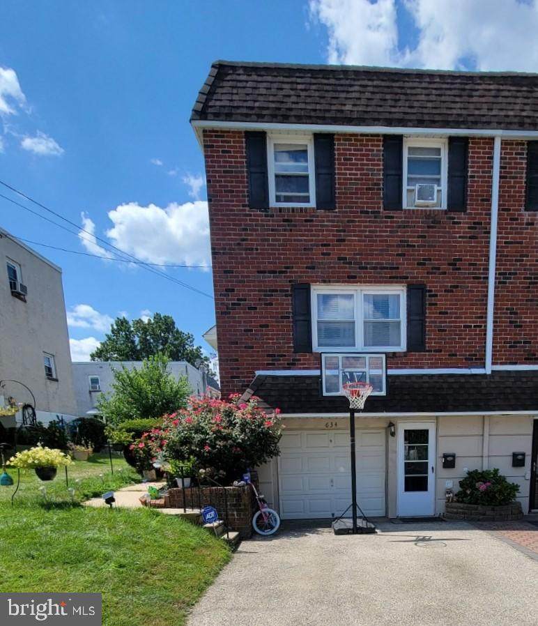 634 Gary Lane - Photo 1