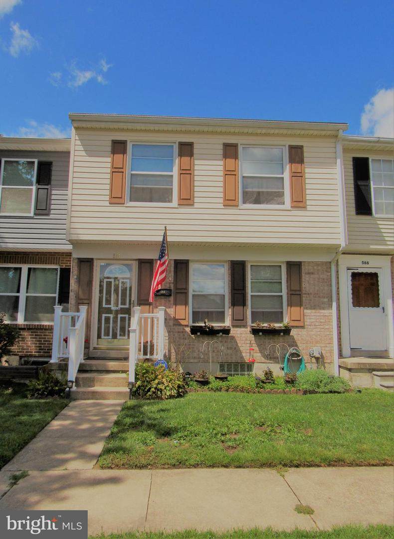 564 Jamestown Court - Photo 1
