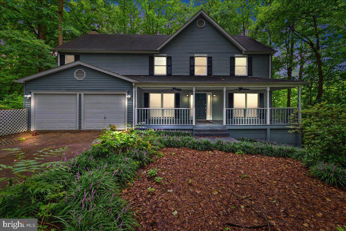 217 Mast Cove - Photo 1