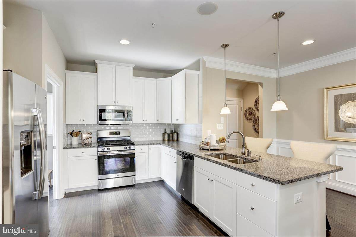 3107 Ivy Meadow Drive - Photo 1