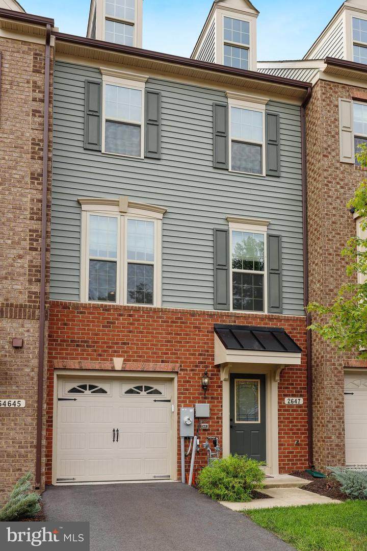 2647 Richmond Way - Photo 1