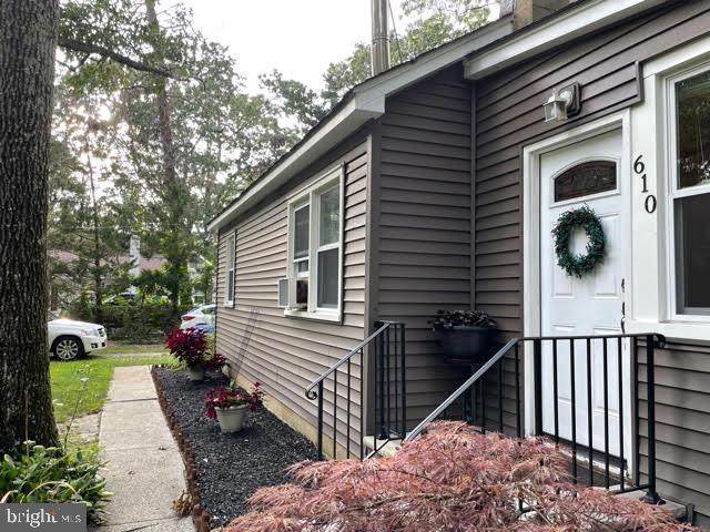 610 Zinia Street - Photo 1