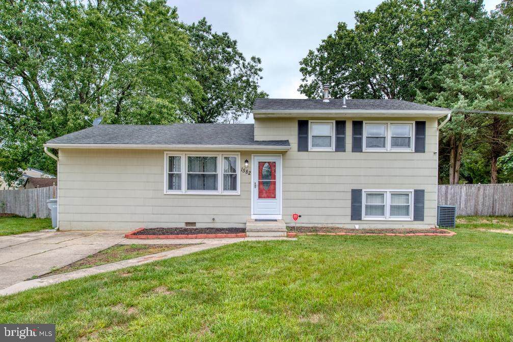 1582 Neptune Terrace - Photo 1