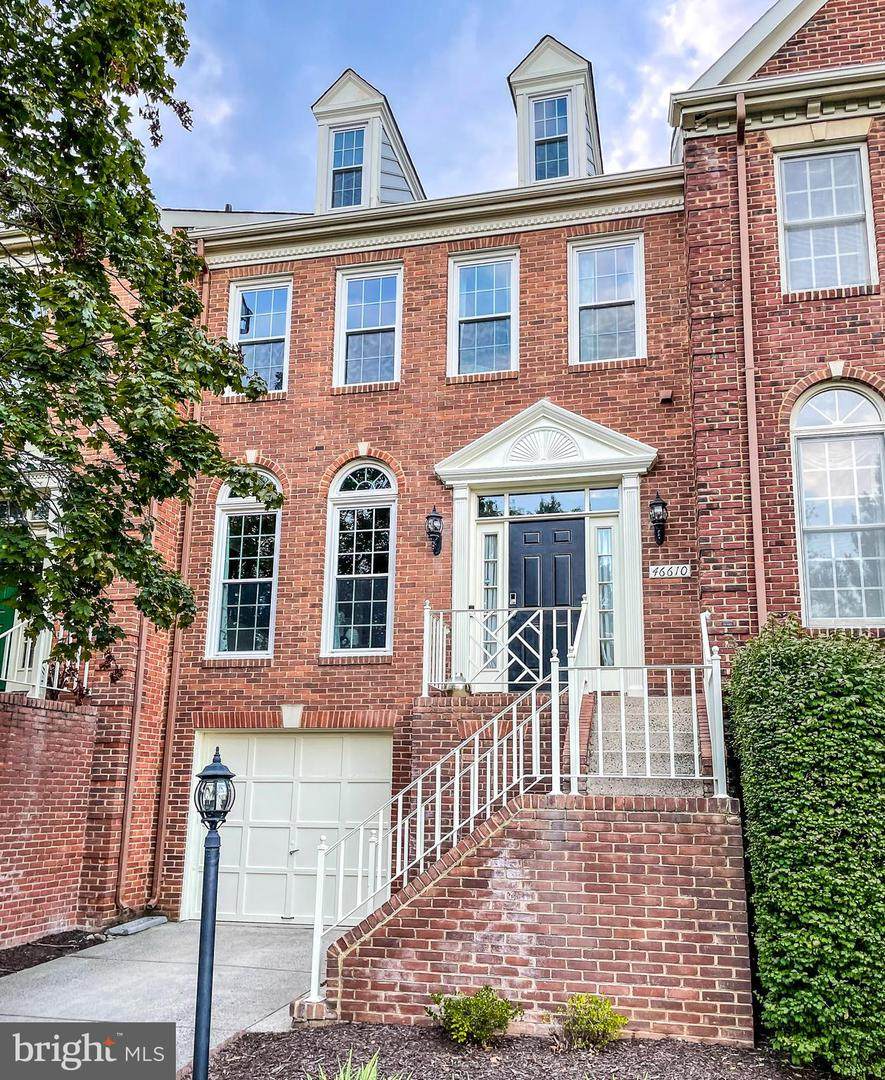 46610 Lynnhaven Square - Photo 1