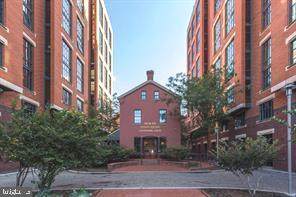 215 I Street - Photo 1