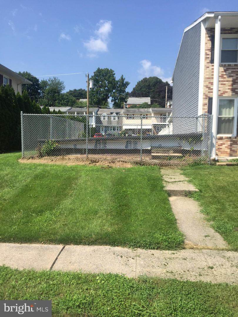 2515 Girard Avenue - Photo 1