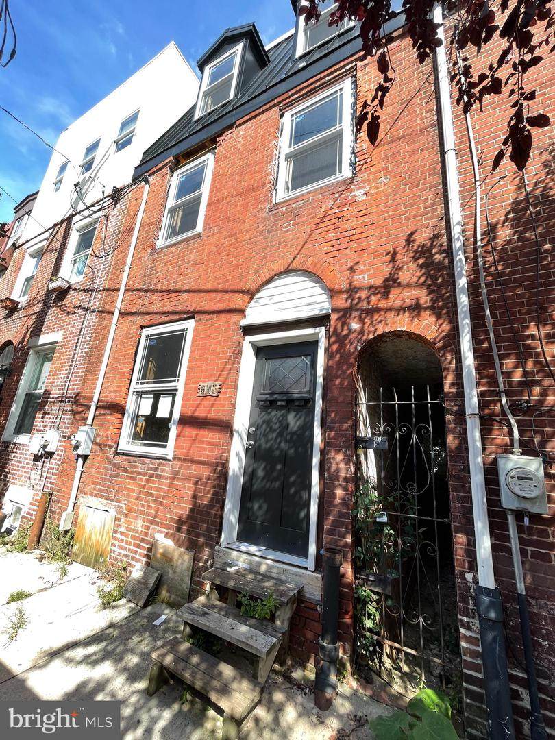 845 Lawrence Street - Photo 1