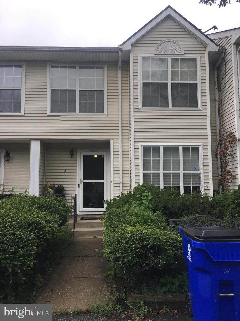 604 Benham Court - Photo 1