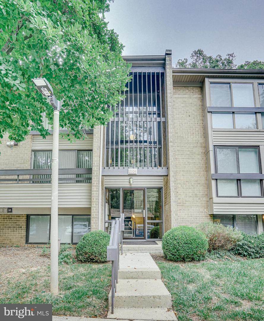 2104 Green Watch Way - Photo 1