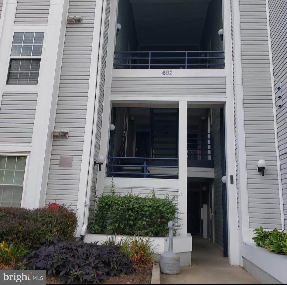 602 Rolling Hill Walk - Photo 1