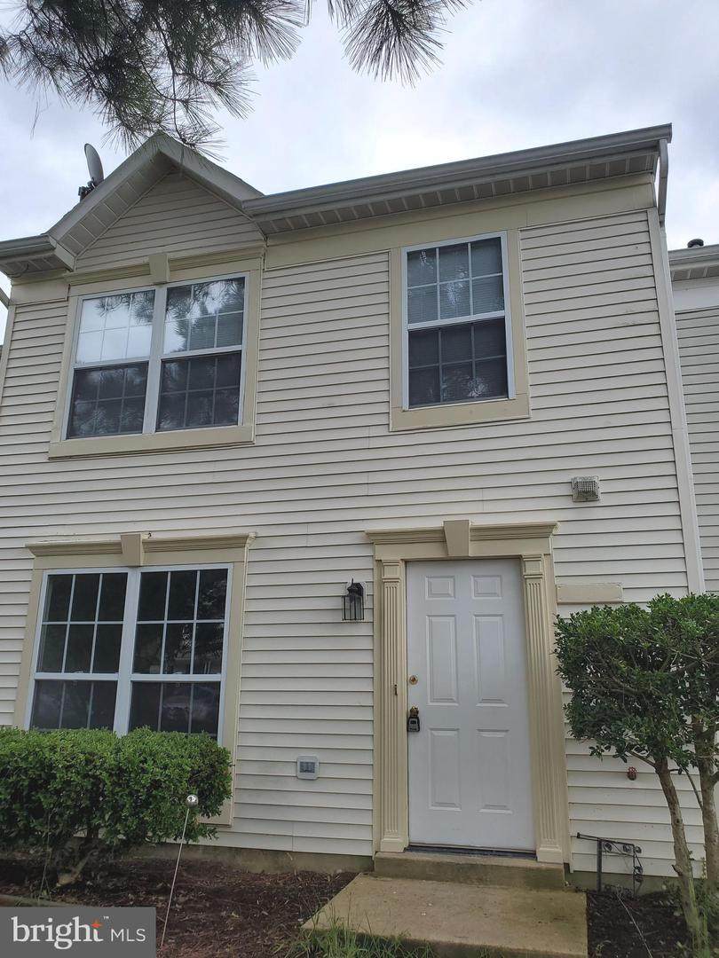 46087 Maria Way - Photo 1