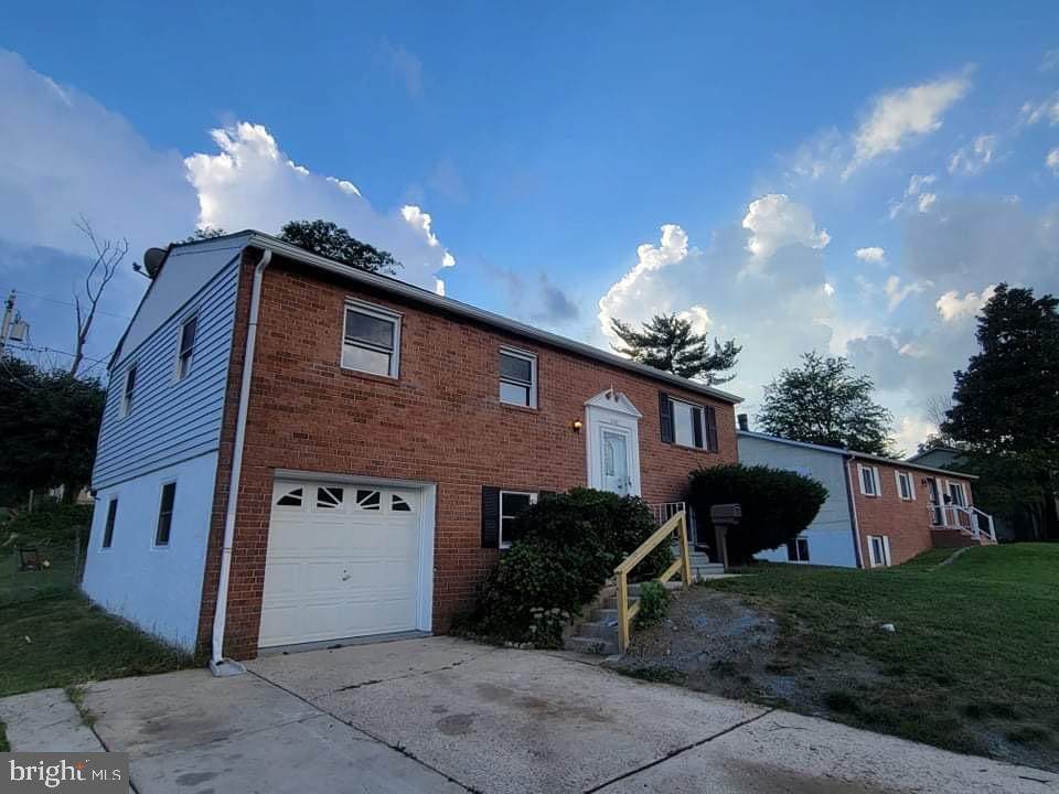 6807 Fox Meadow Road - Photo 1