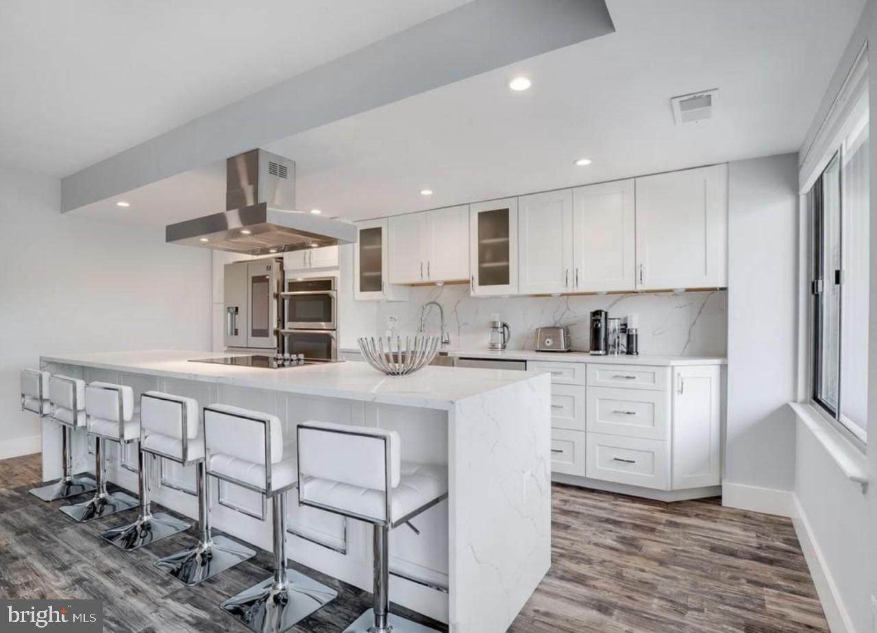 3800 Powell Lane - Photo 1