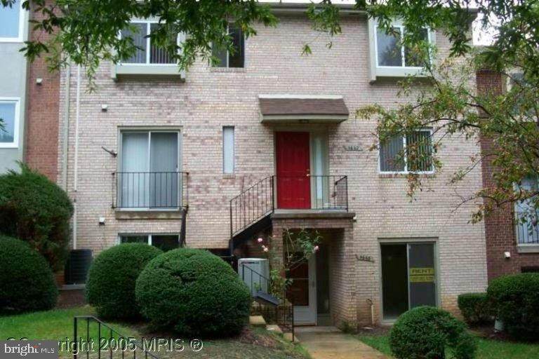 4668 Conwell Drive - Photo 1