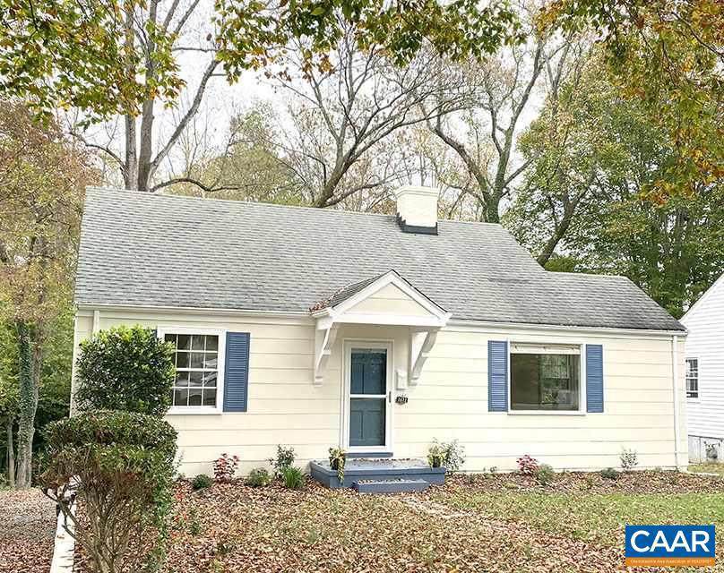 1612 Rose Hill Dr - Photo 1
