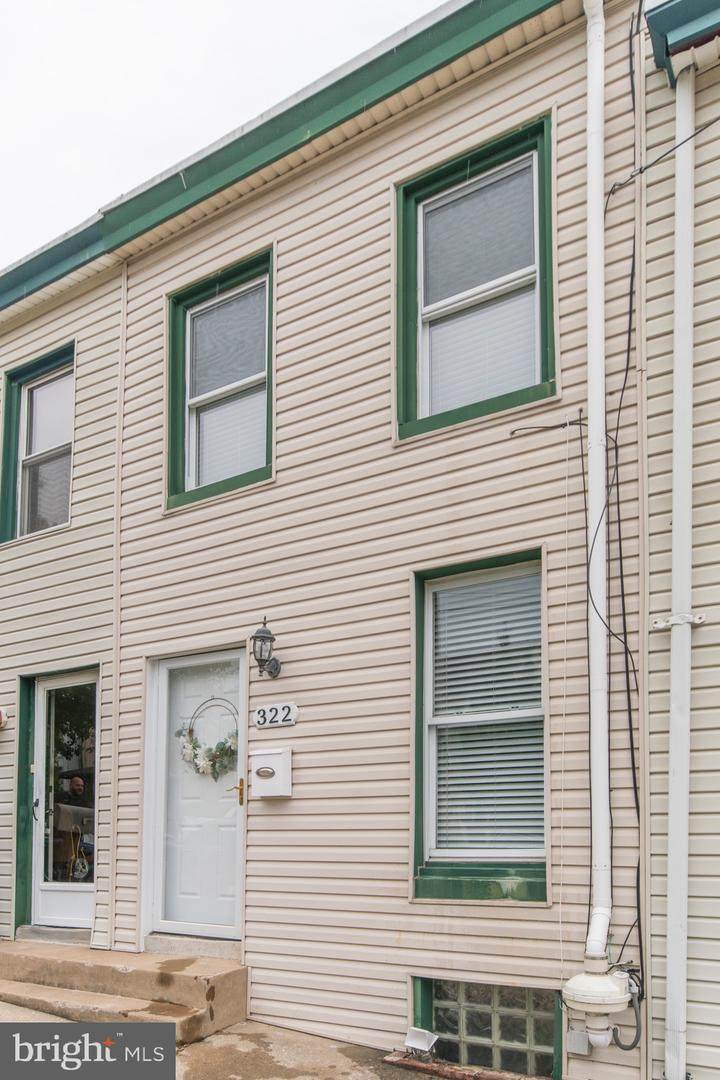 322 6TH Avenue - Photo 1