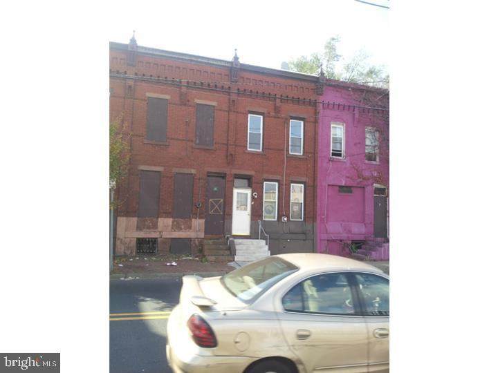 9 Chambers Street - Photo 1