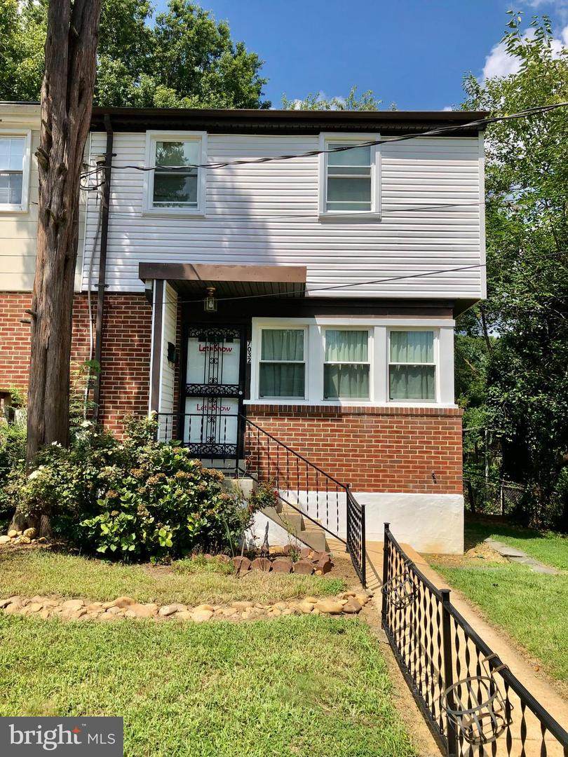 7032 Canterbury Lane - Photo 1