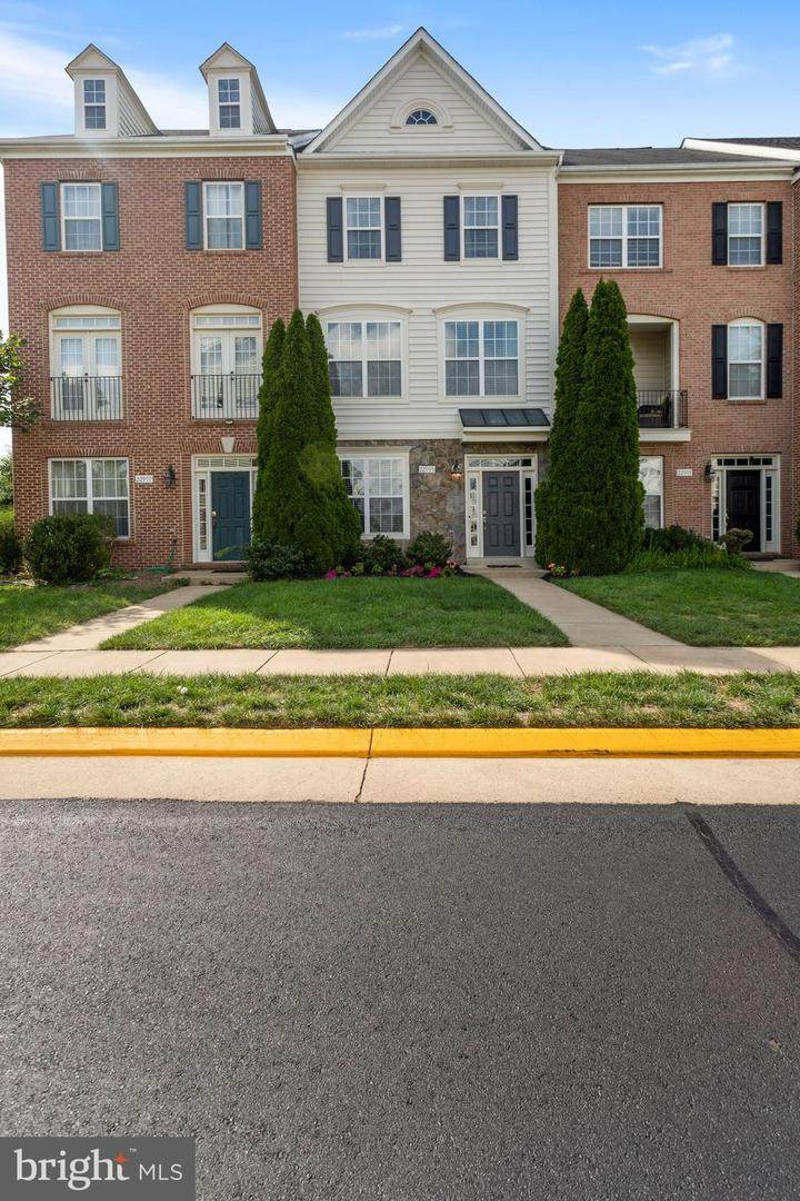 22995 Eversole Terrace - Photo 1