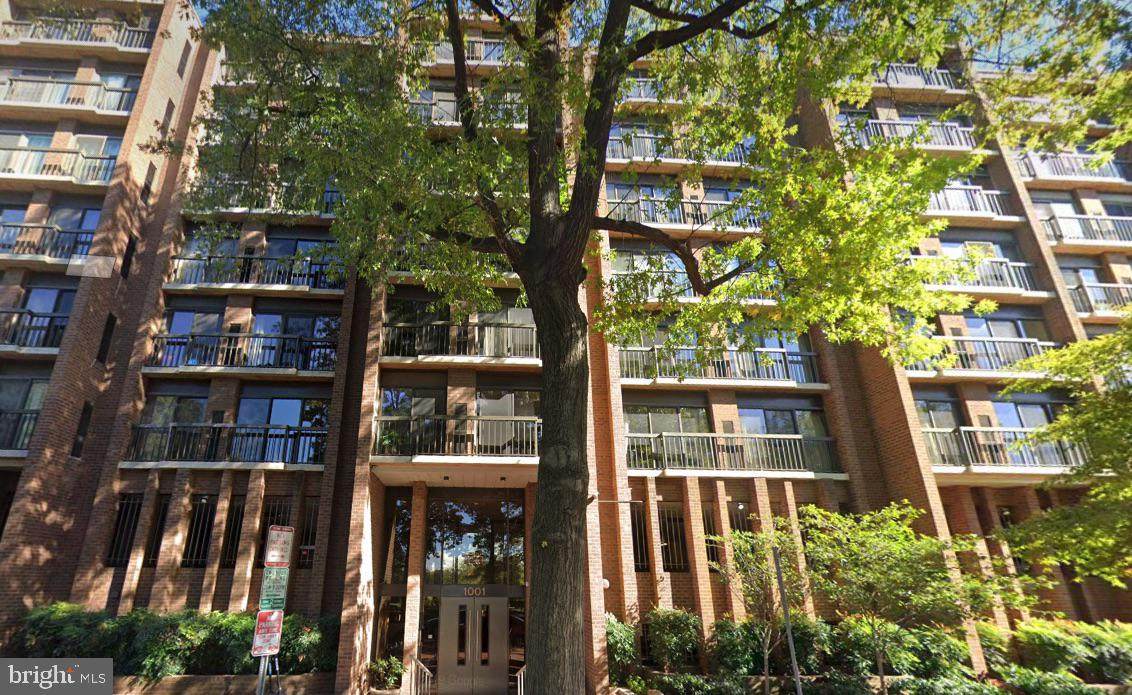 1001 26TH Street - Photo 1