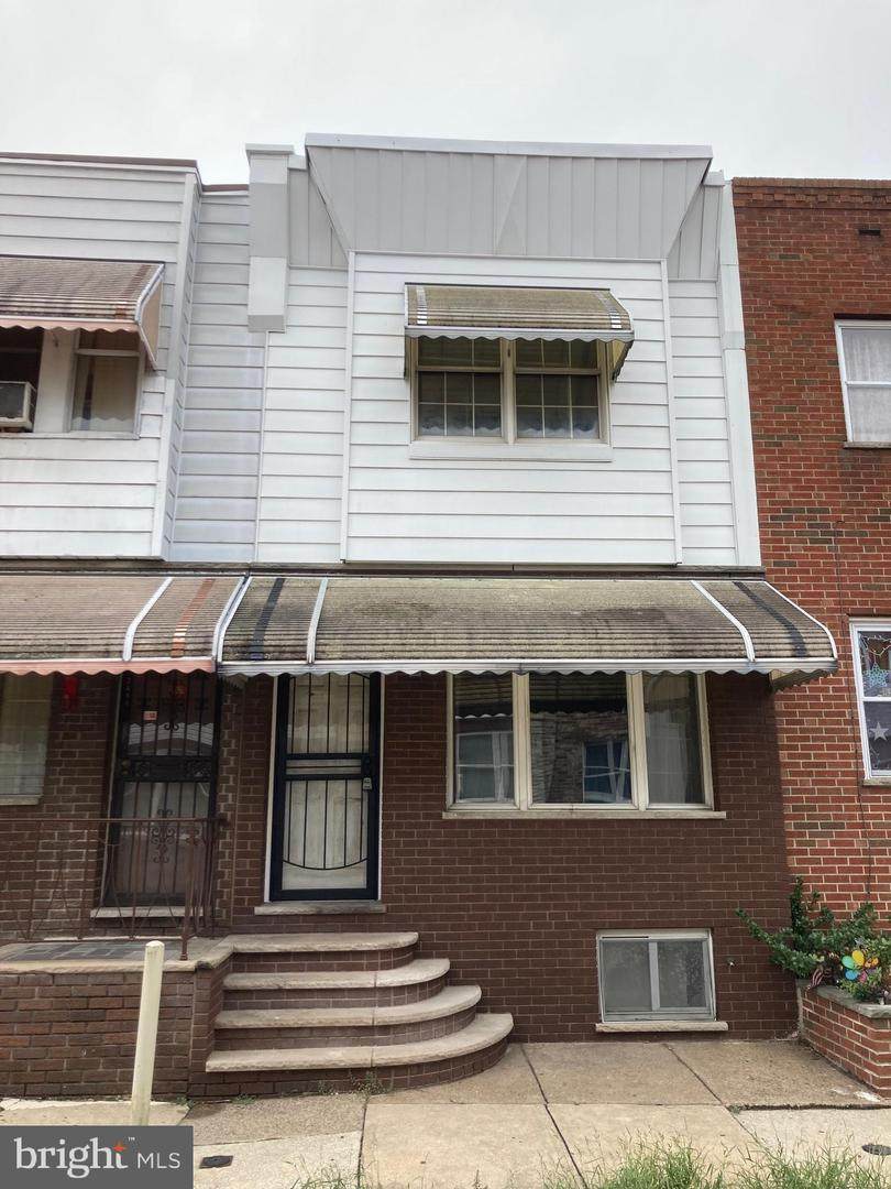2604 Percy Street - Photo 1