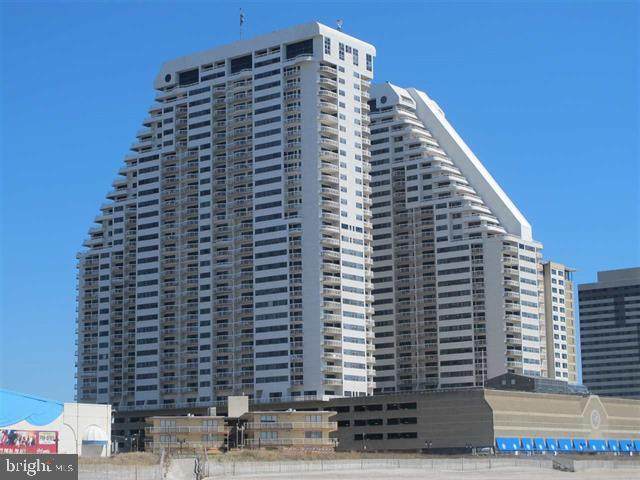 3101 Boardwalk - Photo 1