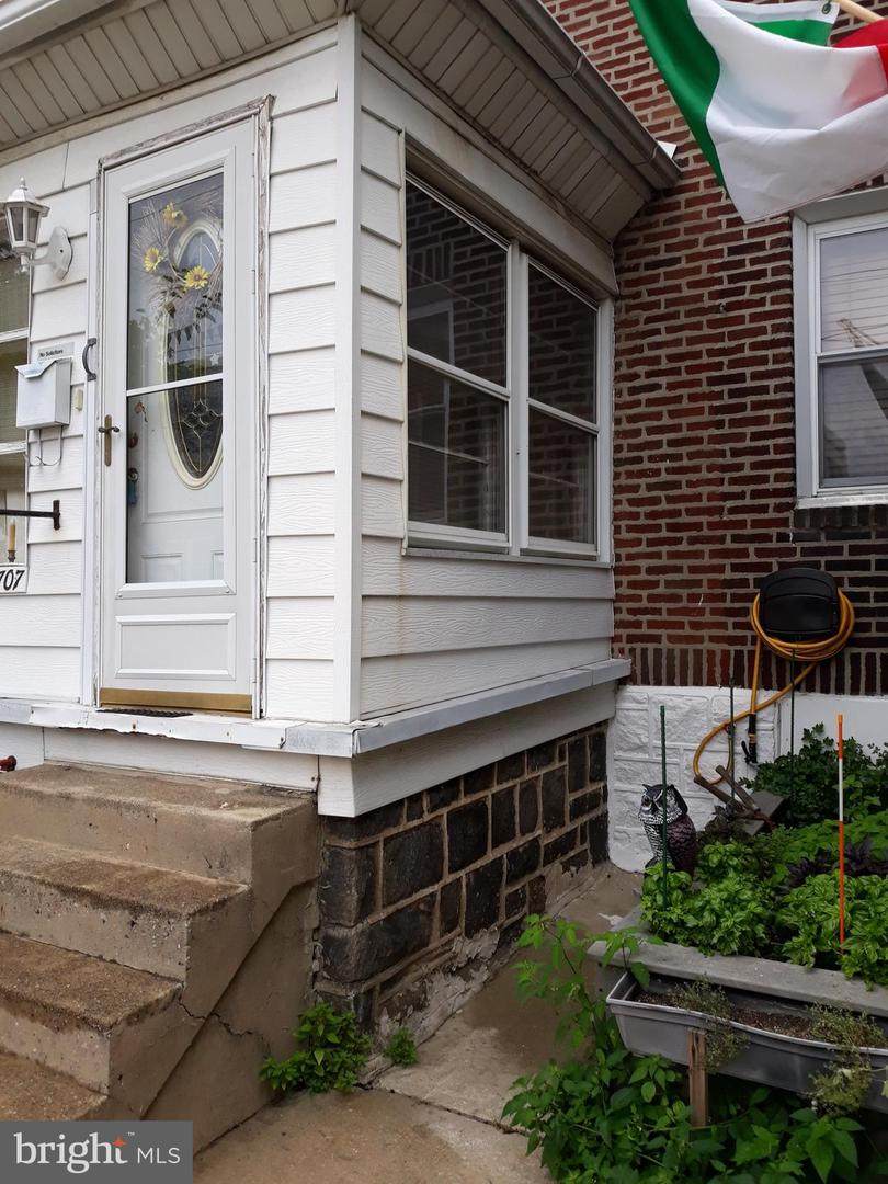 2707 Alder Street - Photo 1