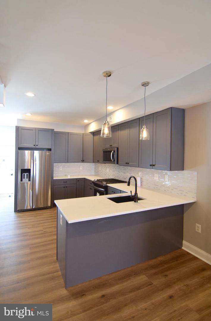 613 Eaton Street - Photo 1