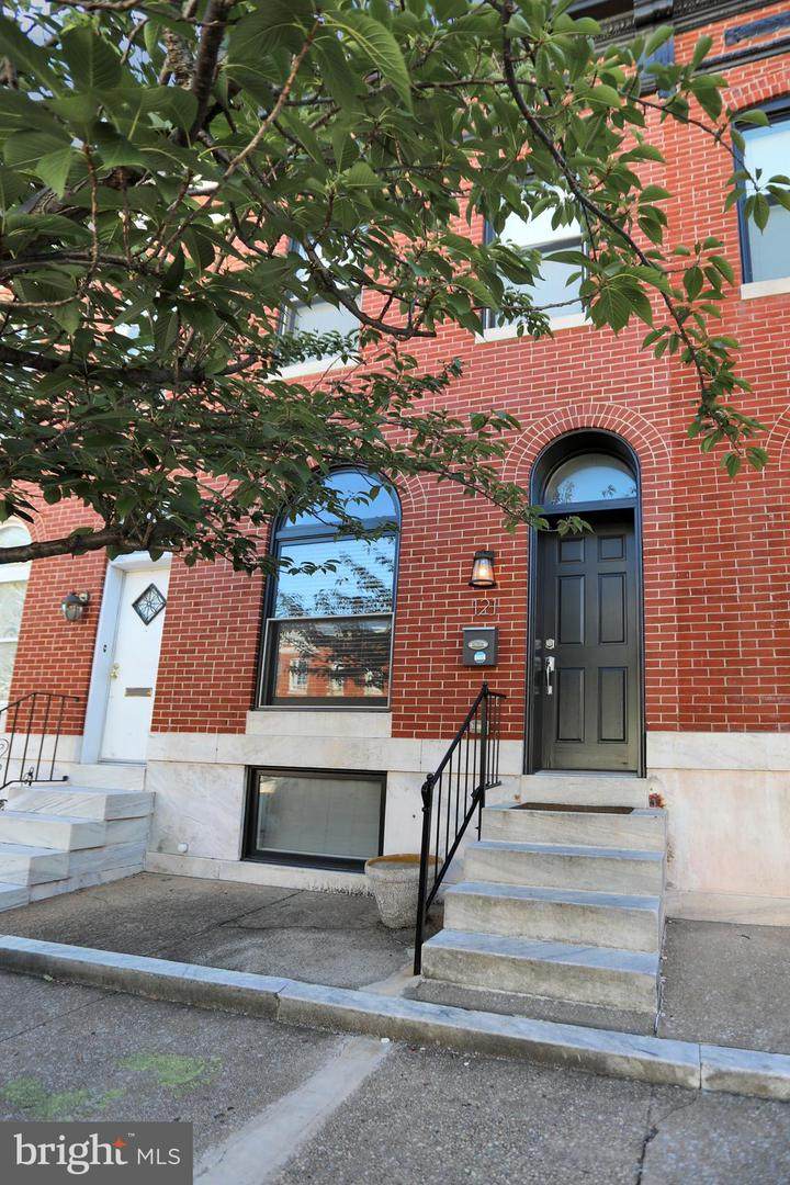121 East Avenue - Photo 1