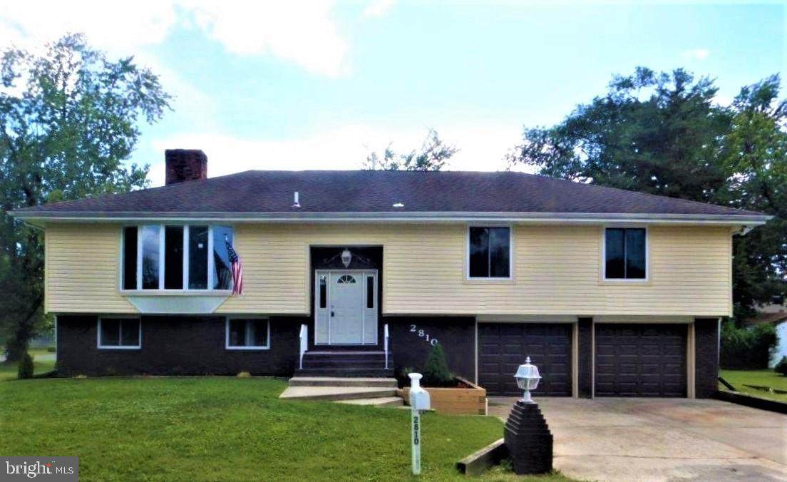 2810 Divine Avenue - Photo 1