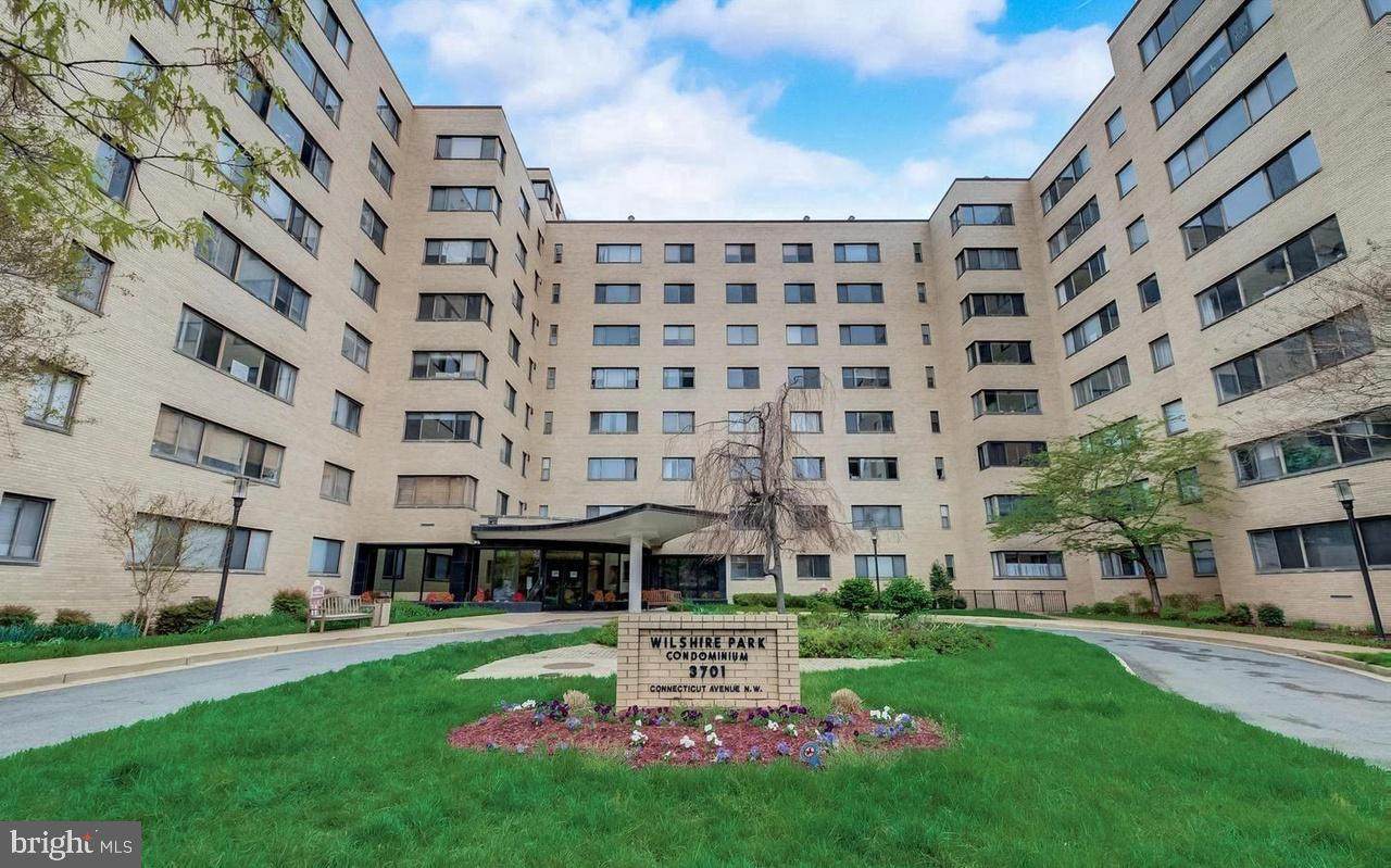 3701 Connecticut Avenue - Photo 1