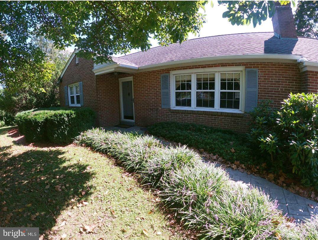2380 West Chester Road - Photo 1