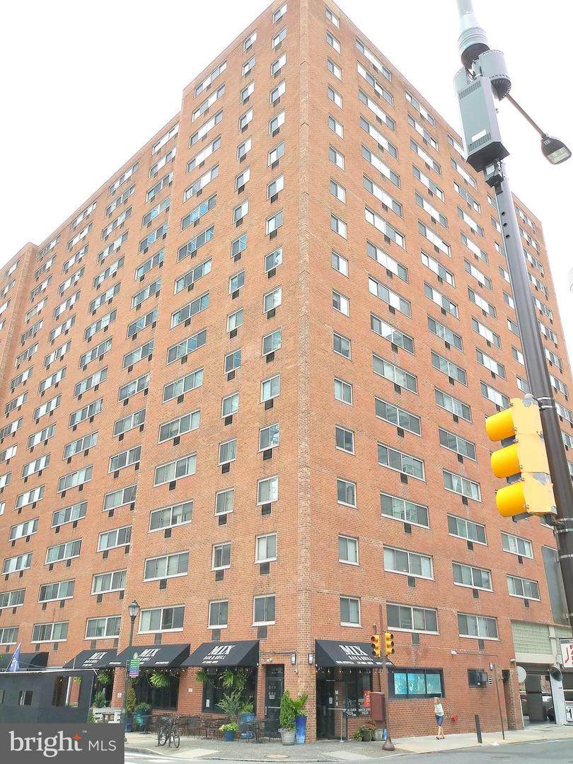 2101 Chestnut Street - Photo 1