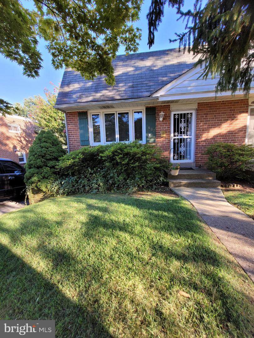 607 23RD Street - Photo 1