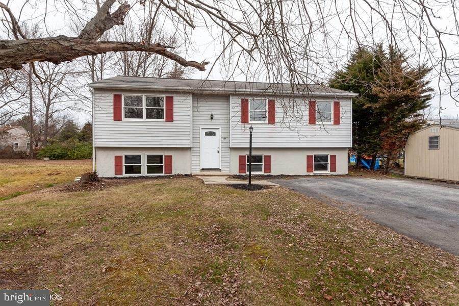 655 Franklin Street - Photo 1